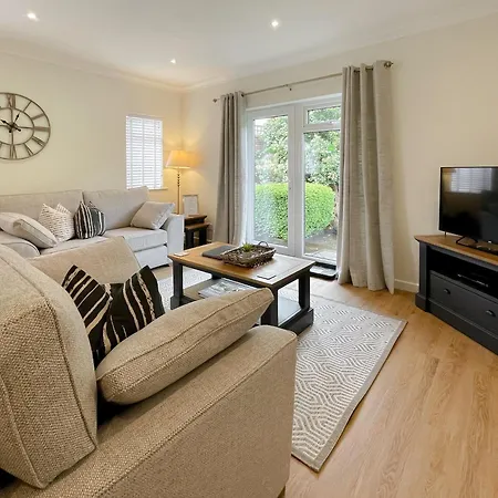 Oakvale - Acorn Holiday home *